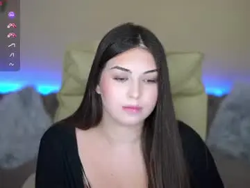 Lindsyrawr  live sex cam