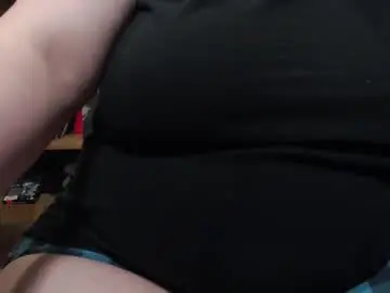 Lonelypenellope  live sex cam