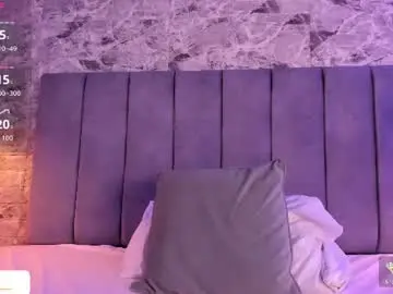 Moon__kittyy  live sex cam