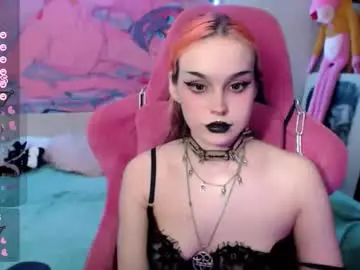 Pineapple_dope  live sex cam