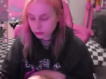Pineapple_dope  live sex cam