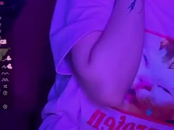 Pineapple_dope  live sex cam