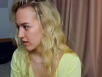 Sparkushaa  live sex cam