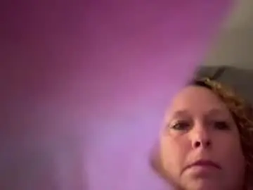 Zgarcia305  live sex cam