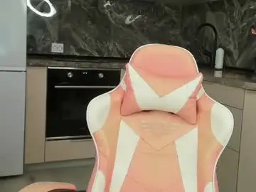 Aevryn  live sex cam