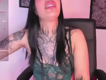 Aleja_5  live sex cam