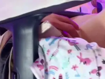 Alice_candace  live sex cam