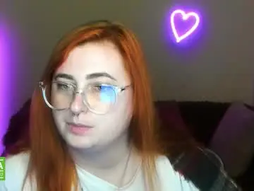 Alicia_side_red  live sex cam