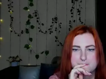 Alicia_side_red  live sex cam