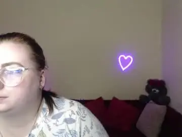 Alicia_side_red  live sex cam