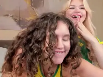 Ariella_sol  live sex cam