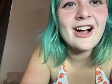 Avery_doll21  live sex cam