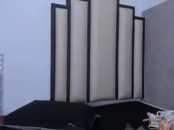 Avi_winklar  live sex cam