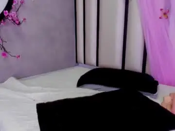 Avi_winklar  live sex cam