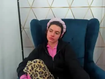 Carlisosexy  live sex cam