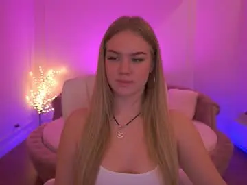 Celestenoirr  live sex cam