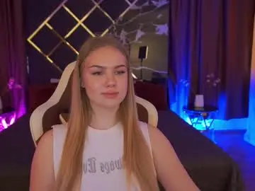 Celestenoirr  live sex cam