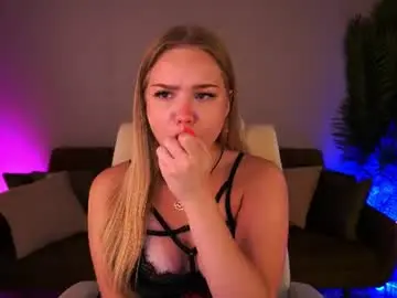 Celestenoirr  live sex cam