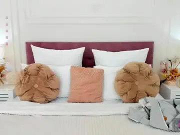 Elsajoness  live sex cam