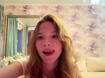 Felicevarady  live sex cam