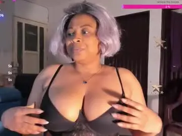 Lilotoronto  live sex cam