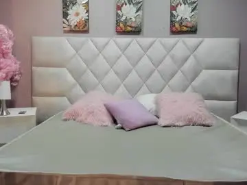 Lily_cooper__  live sex cam