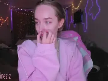 Merryl_clark  live sex cam