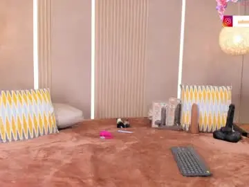 Sabrina_shark  live sex cam