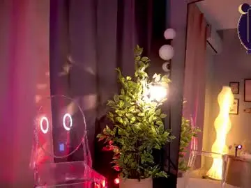 Saylunaa  live sex cam