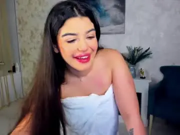 Snowingwinter  live sex cam