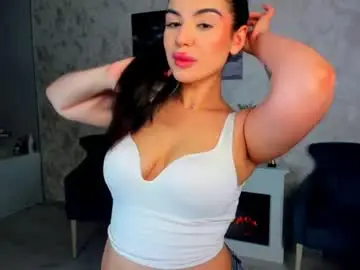 Snowingwinter  live sex cam