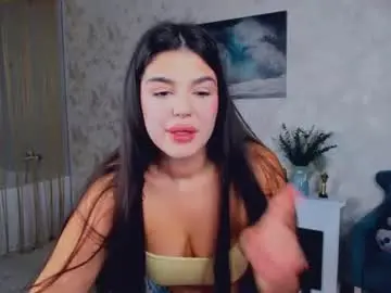 Snowingwinter  live sex cam