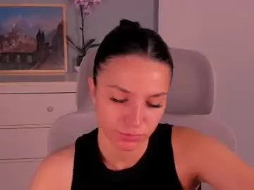 Whoislulu  live sex cam