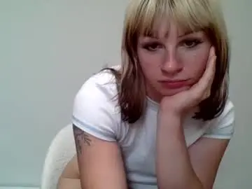 Xobrial  live sex cam