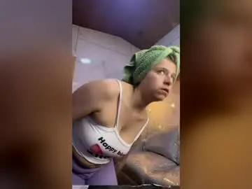 _kitten_1  live sex cam