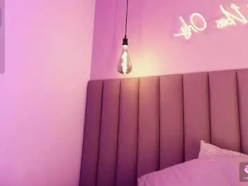 Anthonellalux  live sex cam