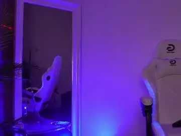 Bettyvelvet  live sex cam