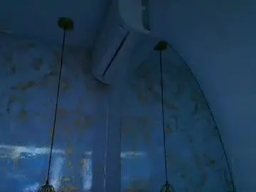 Brianaduque  live sex cam