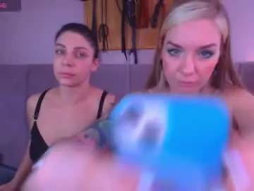 Carrie_moonshine  live sex cam