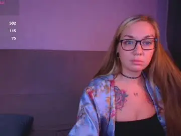 Carrie_moonshine  live sex cam