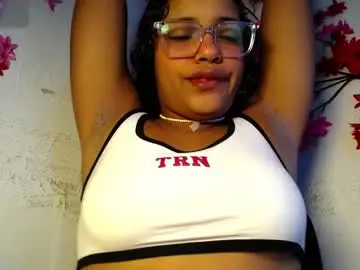 Chleo_rosse  live sex cam