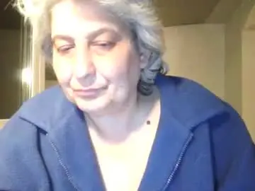 Exquisitemature  live sex cam