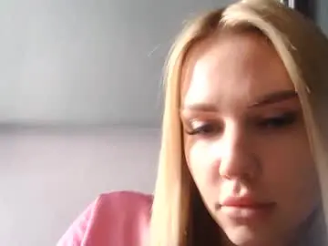 Mia564443  live sex cam