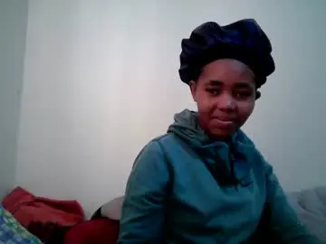 Midnightnala  live sex cam