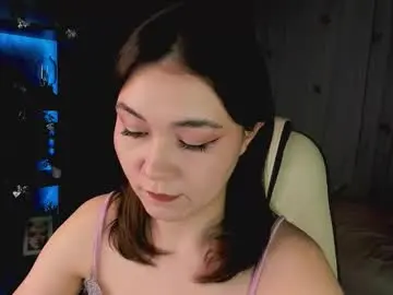 Mistylovia  live sex cam