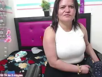 Mya_rouse  live sex cam