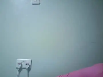 Naughty_kesh  live sex cam