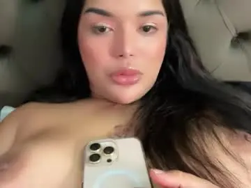 Pinkypieeepinay  live sex cam