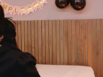 Valerya_collem  live sex cam