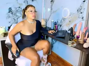 Alixlong  live sex cam